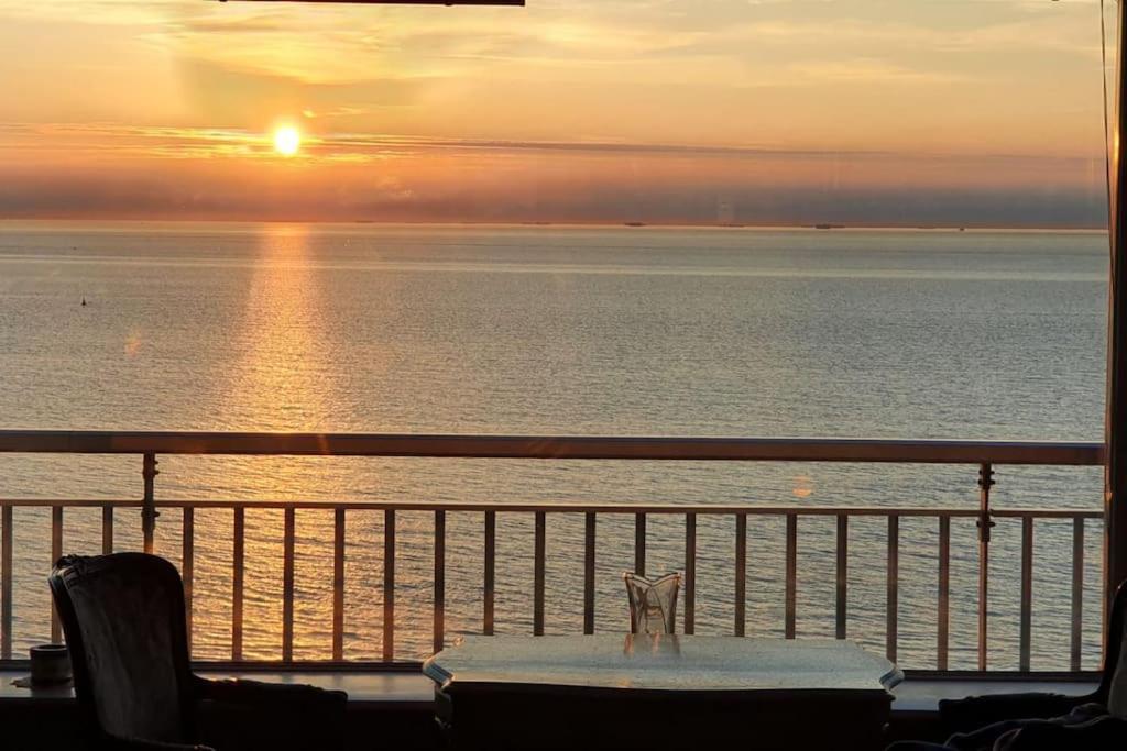 The Best Sea & City View Ostend - Parking Optional Eksteriør bilde